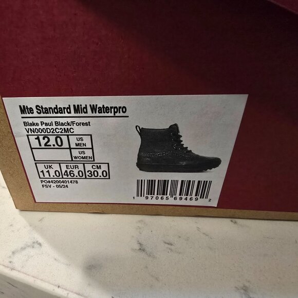 NWT MEN'S VANS MTE STANDARD MID WATERPROOF BOOTS BLAKE PAUL SIZE 12 NEW - Picture 9 of 13